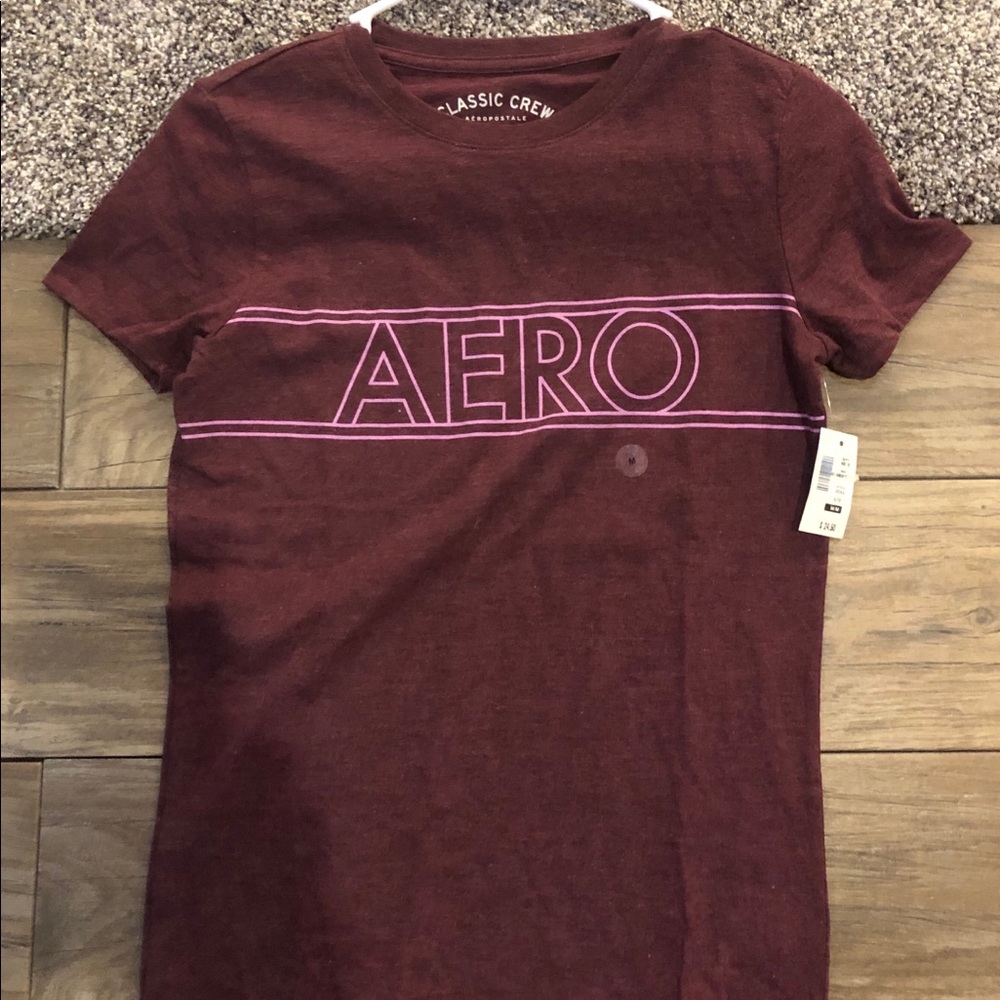 NWT Aero women’s t-shirt medium